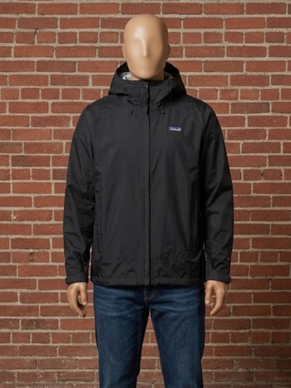 Patagonia Black Men's Hooded Rainshell Jacket - Excellent condition